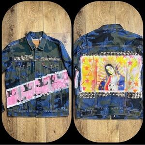 NWT Levi’s Custom Hand Painted Camo Denim Trucker Jacket Size M
